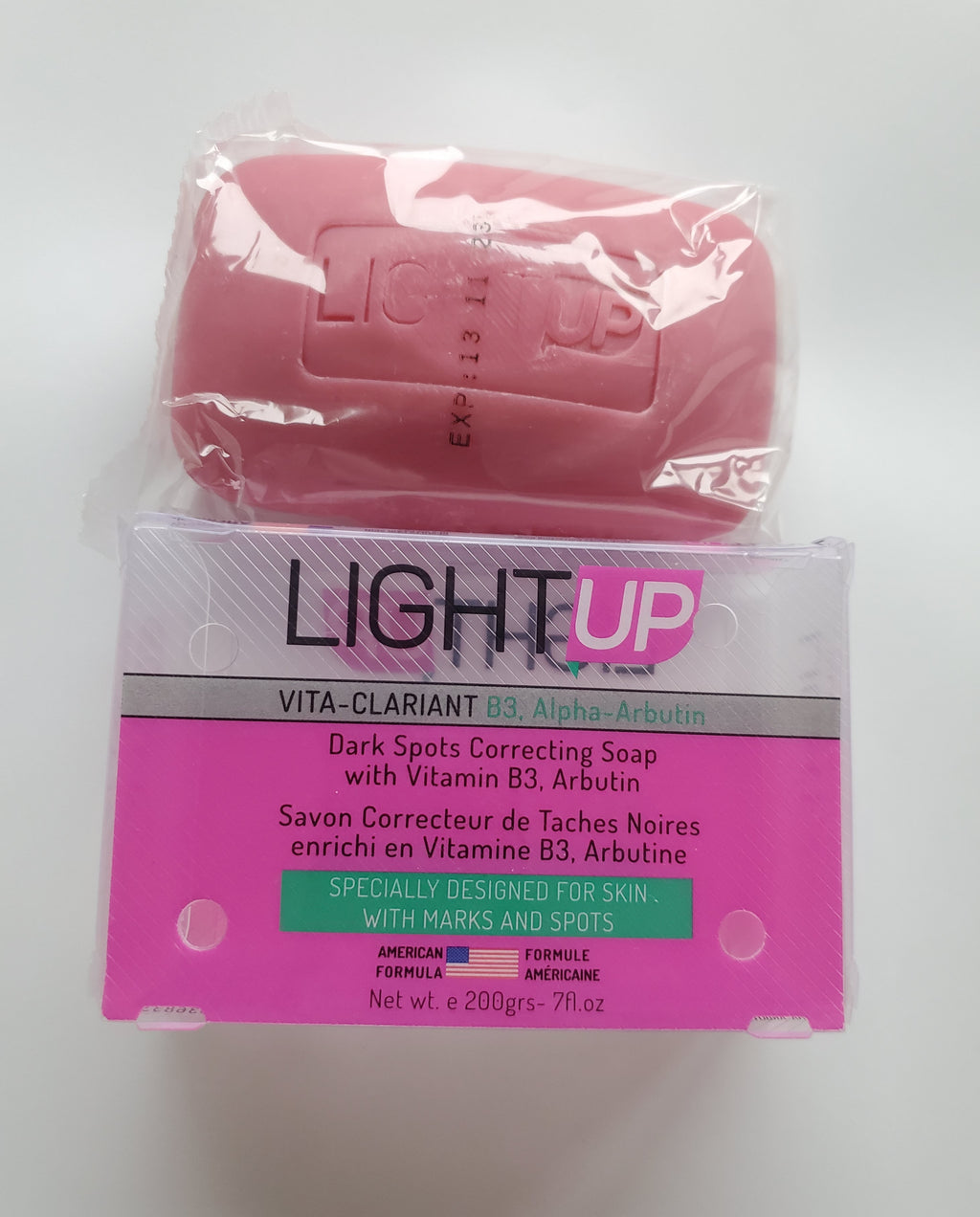 LIGHT UP(Pink / B3 Alpha - Arbutin) D.S.C Soap with Vitamin B3 7oz / 200g Light up